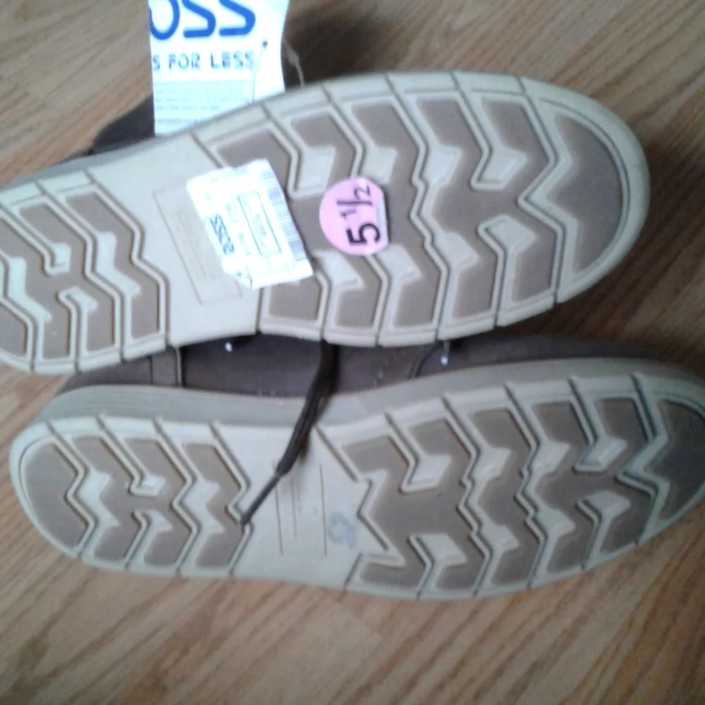 NWT Cliffs Brown High top Boots - Picture 9 of 9